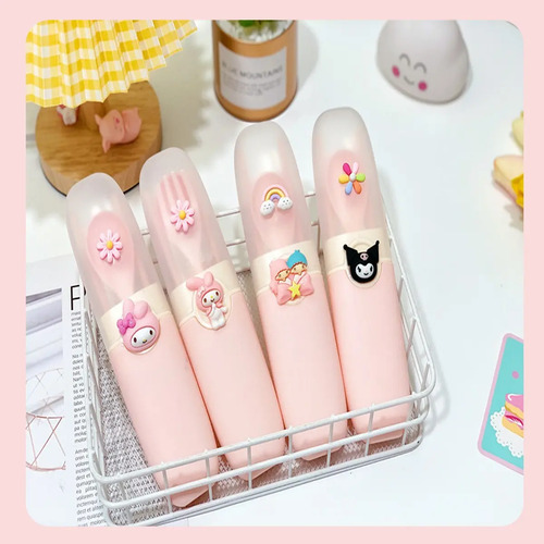 Set 3pzas de Cubiertos Portátil para Viaje Hello Kitty y Kuromi - Image 5